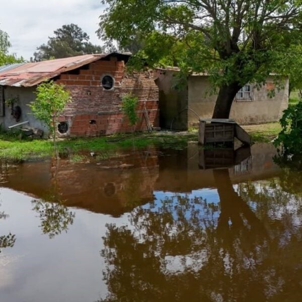 Crecida en Santa Fe: reportan familias evacuadas en zonas de asentamiento irregular